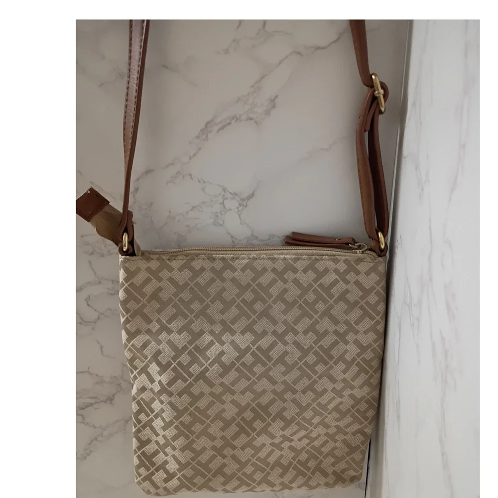 TOMMY HILFIGER Beige Monogram Jacquard Crossbody Bag - EUC